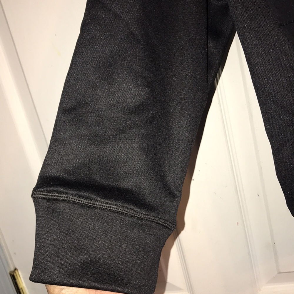 NWOT Men’s Reebok Coat - Picture 5 of 8